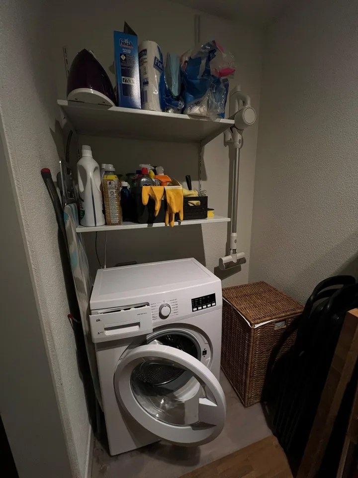 Möblierte 2.5-Zimmer-Wohnung an zentraler Lage – ca. 6 Monate