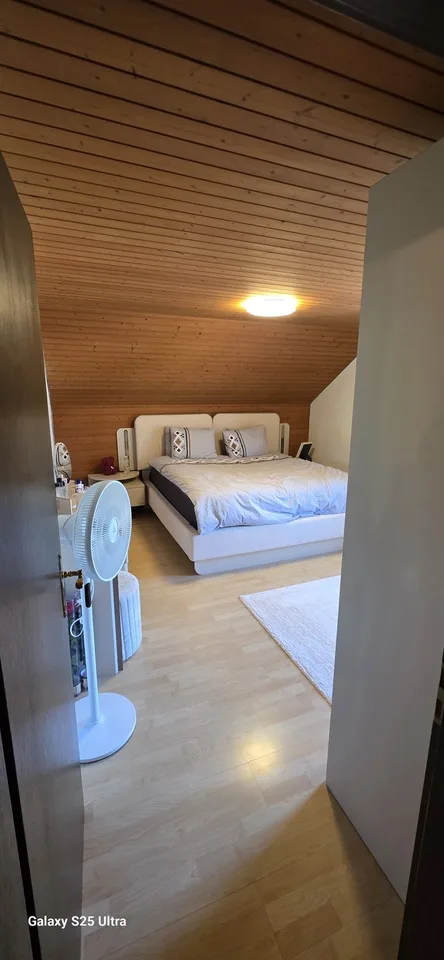 # Nachmieter gesucht – 6244 Luzern

Für unser schönes, großes und ruhiges Zuhause an der **Im Winkel 8, 6244 Luzern**, suchen wir **ab sofort einen Nachmieter**.

🏠 **3.5-Zimmer-Wohnung**
📍 Sehr ruhige und dennoch zentrale Lage
🏫 Kita sowie Primar- und Se