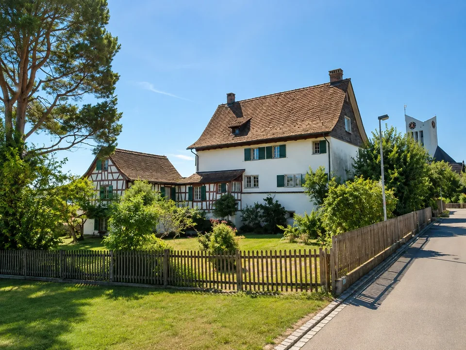 Historischer Charme trifft modernen Wohnkomfort mit sep. Studio
