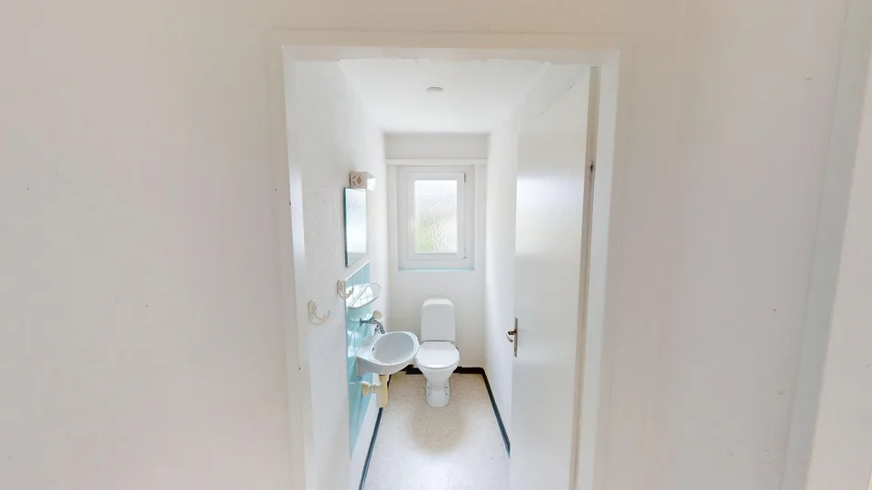 Helle 4-Zimmer-Wohnung nahe Zürichsee (in Schmerikon)  befristet bis 30.06.2027