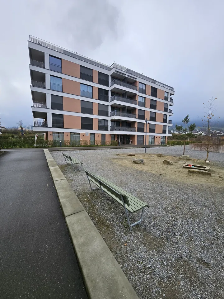Einstellplatz in Tiefgarage zu vermieten