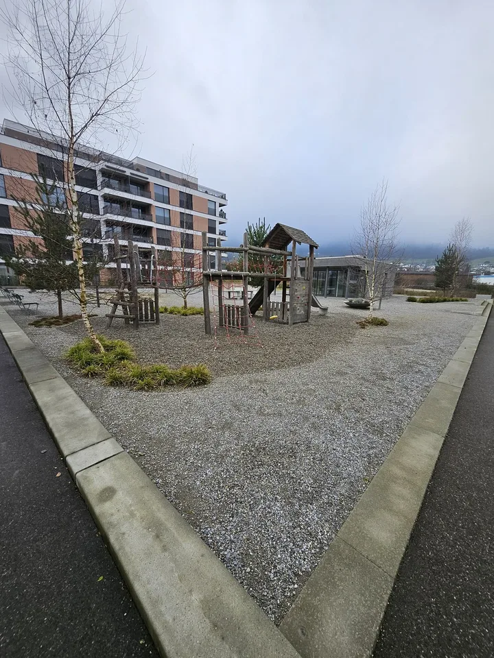 Einstellplatz in Tiefgarage zu vermieten