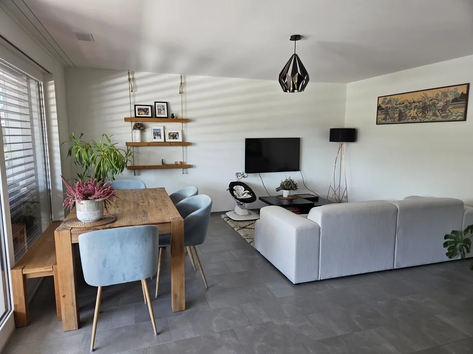 Bright 3.5-Room Apartment in Niederglatt – Modern Living from October 2026