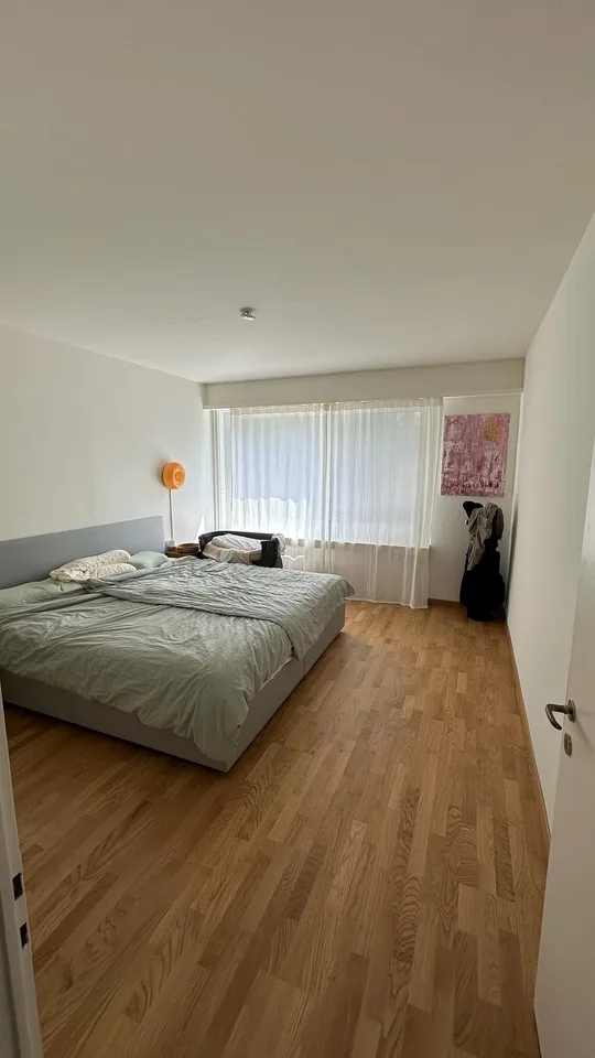 Bright 3.5-room apartment with balcony in Zollikerberg