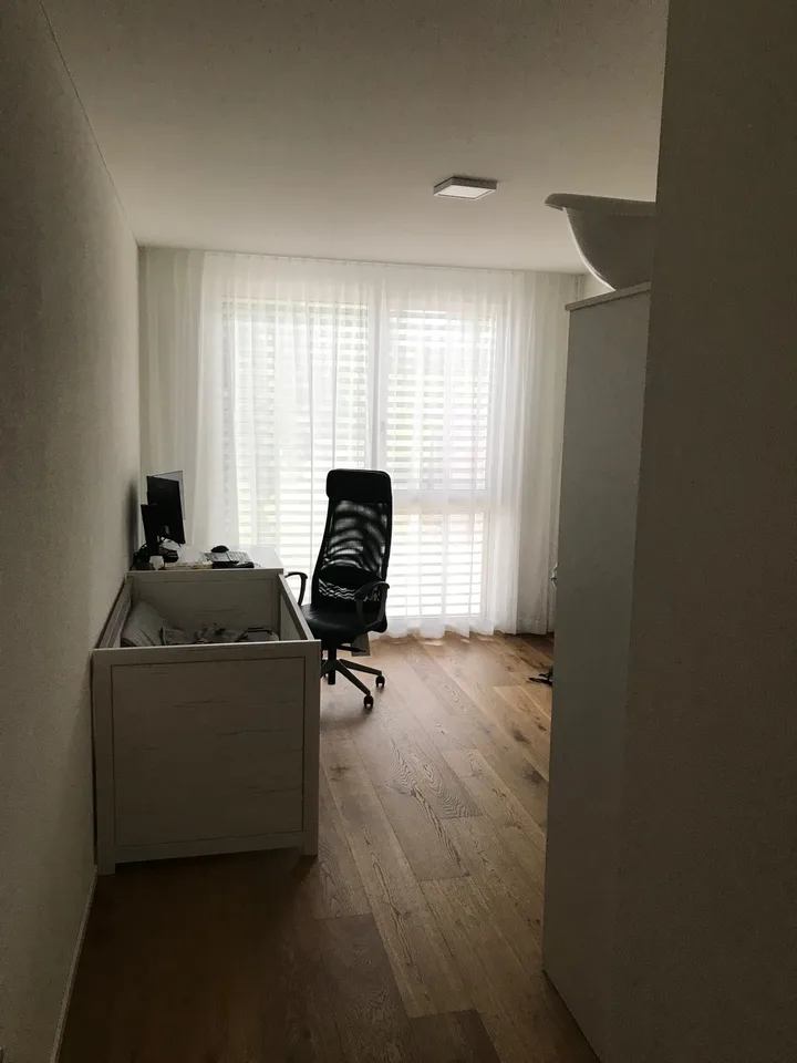 Exklusive 3.5-Zimmer-Eigentumswohnung (96.5 m²) mit Reusstalblick, Smart Home & E-Wallbox