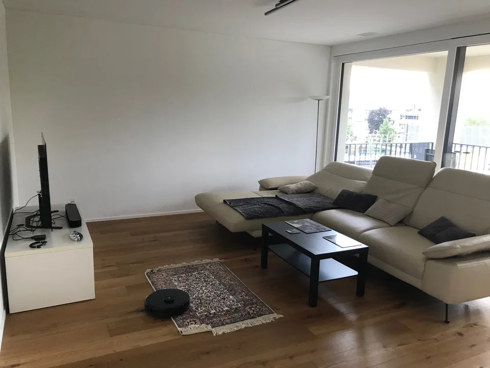 Exklusive 3.5-Zimmer-Eigentumswohnung (96.5 m²) mit Reusstalblick, Smart Home & E-Wallbox