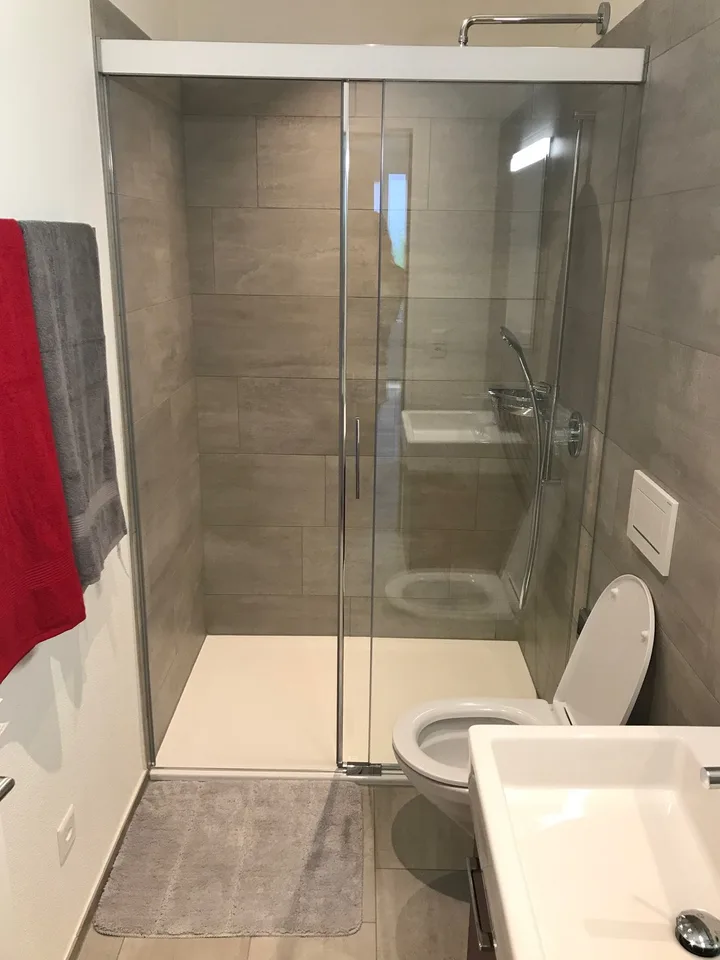Exklusive 3.5-Zimmer-Eigentumswohnung (96.5 m²) mit Reusstalblick, Smart Home & E-Wallbox