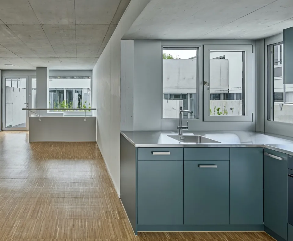 Moderne neue Wohnung + 19 m² Zusatzraum