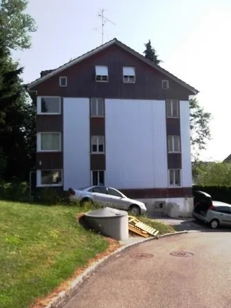 Gemütlich, möbliertes WG-Zimmer mit Sitzplatz