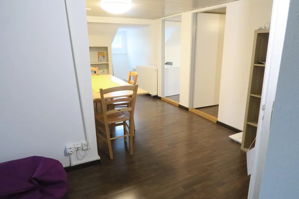 Charmantes & möbliertes WG-Zimmer im Osten der Stadt