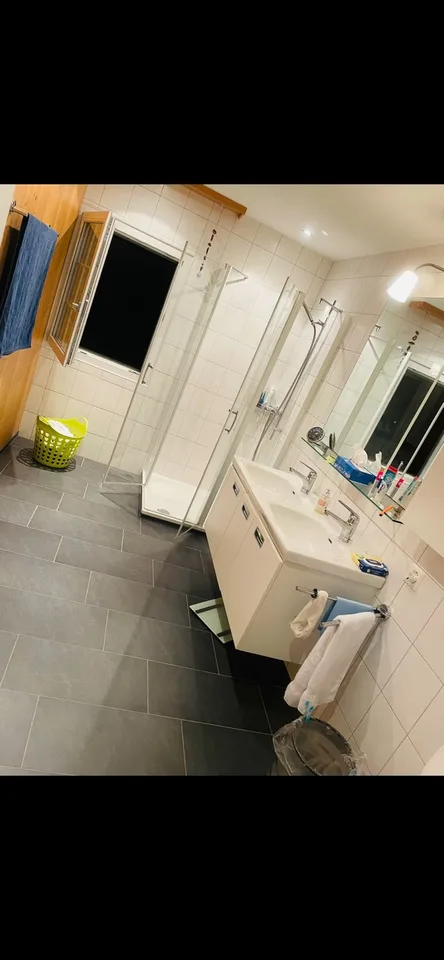 Grosszügige 3.5-Zimmerwohnung mit Balkon, Sitzplatz & 2 Parkplätzen in Trogen AR