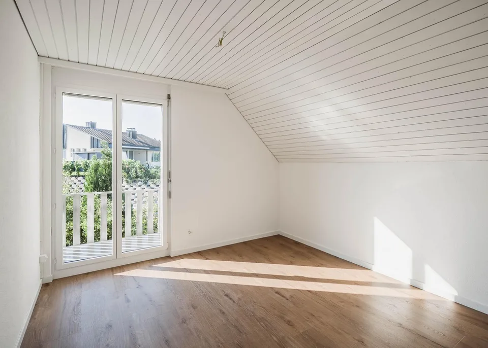 Erstvermietung nach Umbau: 5.5-Zimmer-Doppeleinfamilienhaus mit Bodenseesicht