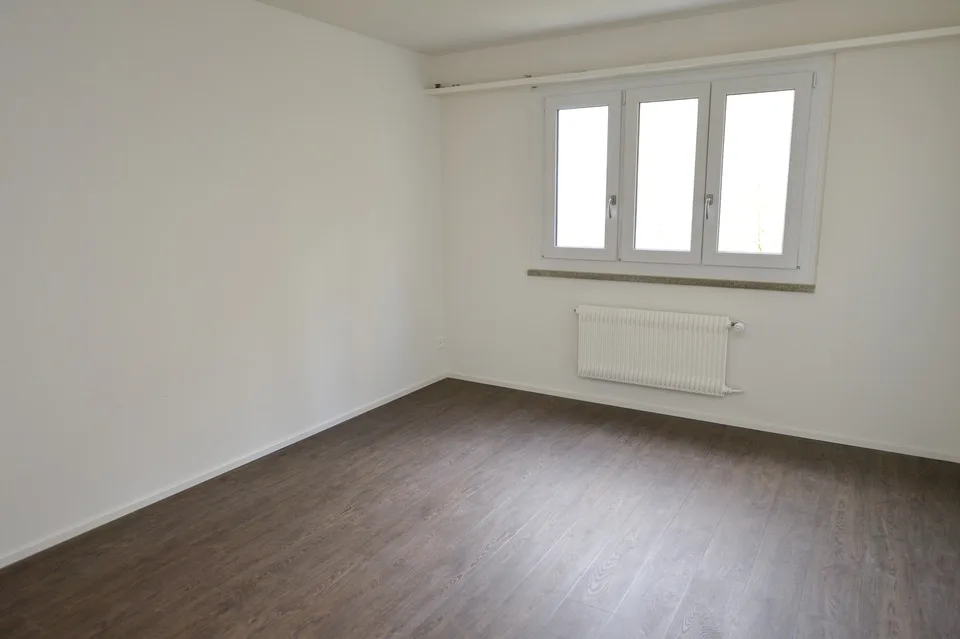 SANIERTE & MODERNE 4.5 ZIMMERWOHNUNG