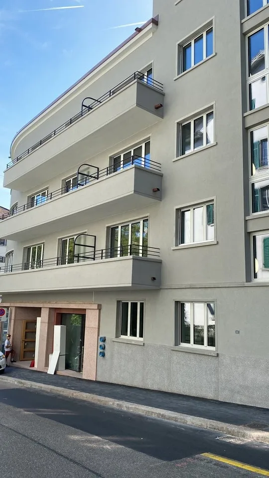 Moderne 2.5-Zimmer-Wohnung an der Freiestrasse 12