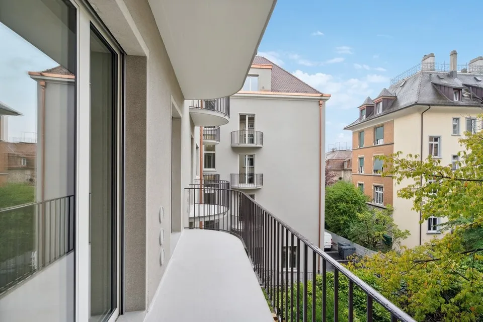 Moderne 2.5-Zimmer-Wohnung an der Freiestrasse 12