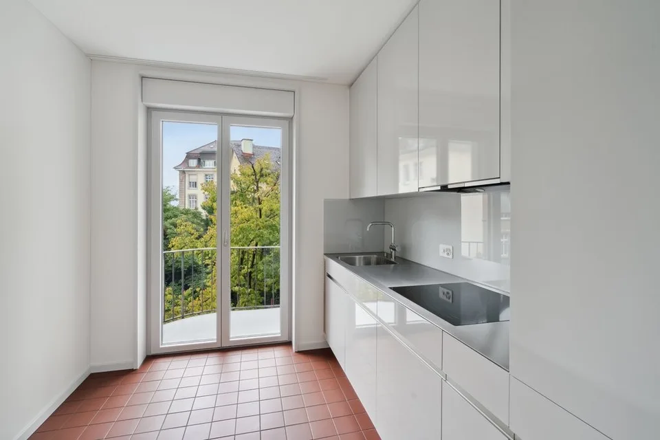 Moderne 2.5-Zimmer-Wohnung an der Freiestrasse 12