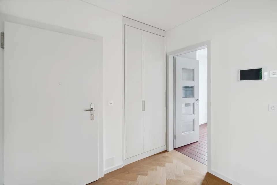 Moderne 2.5-Zimmer-Wohnung an der Freiestrasse 12