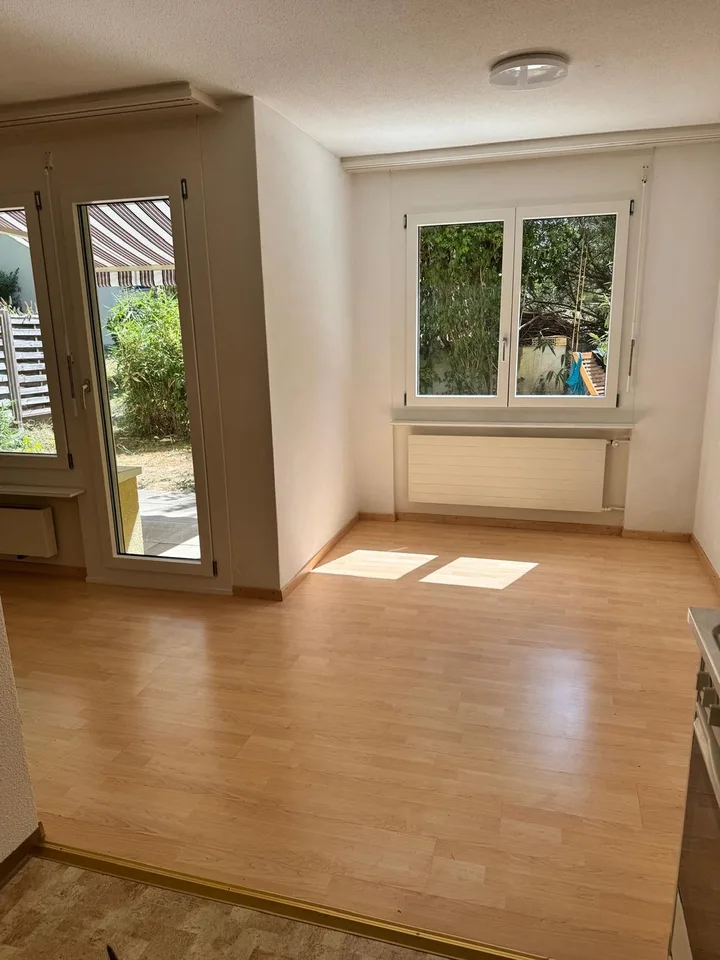 Appartement 2.5 pièces avec part de jardin à Hochfelden disponible immédiatement