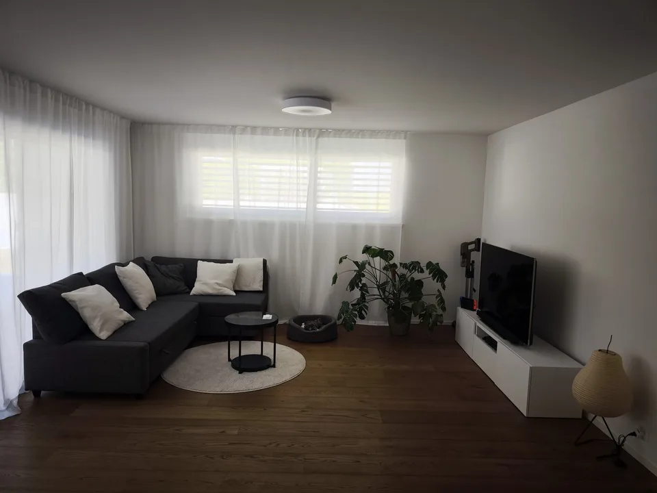 Möblierte 3.5-Zimmer Wohnung in Adlikon – befristet zu vermieten