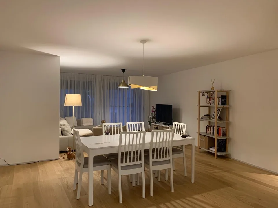 Beautiful 3.5 room apartment in Leimbach - book your spot at the viewing using the link in the description
