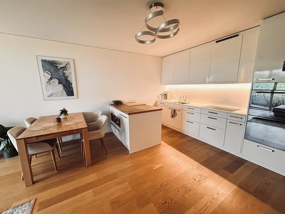 Modern apartment in Greencity
