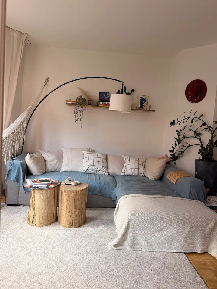 Only for 3 months: Bright Apt in Kreis 4 (Europaallee)