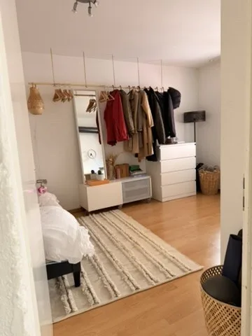 Only for 3 months: Bright Apt in Kreis 4 (Europaallee)