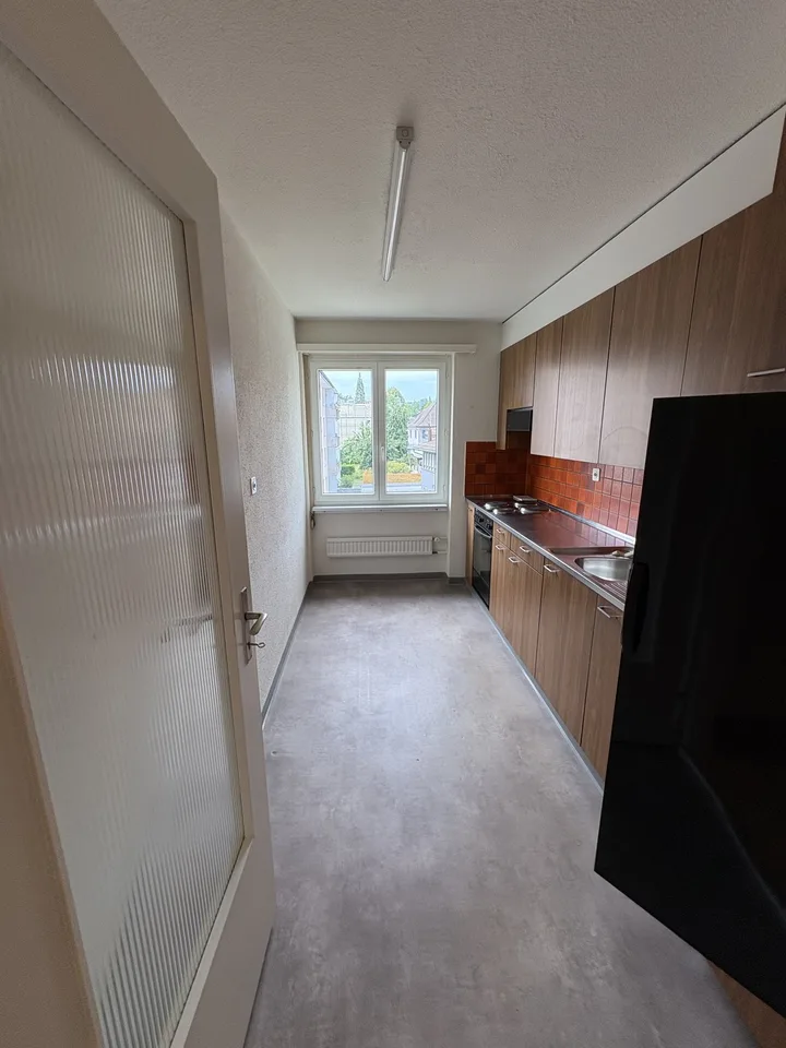 Grosses WG-Zimmer in 3er WG in Dietikon