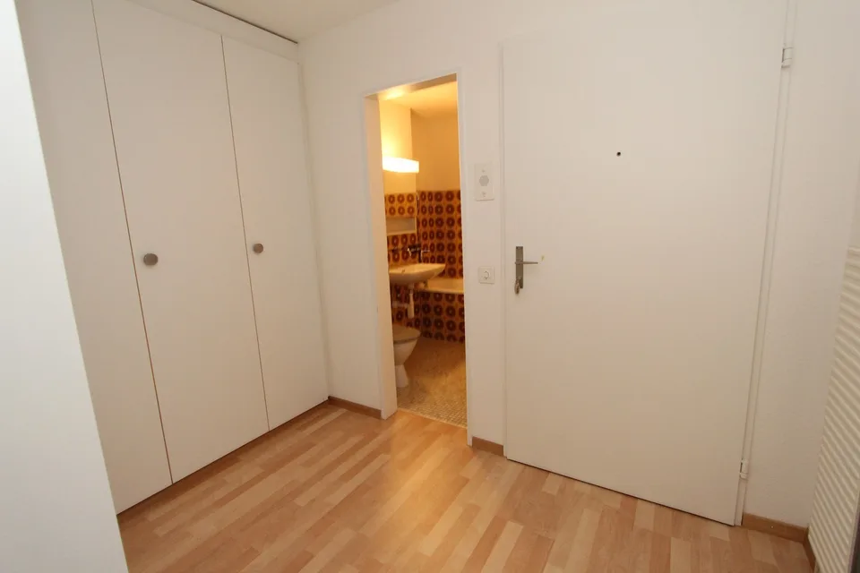 BEFRISTET BIS 31.03.2028. PRAKTISCHE 1.5-ZIMMERWOHNUNG AN GUTER LAGE