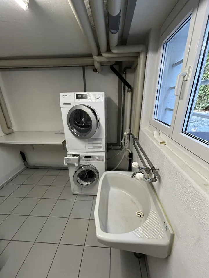 4 WG Zimmer BEFRISTET