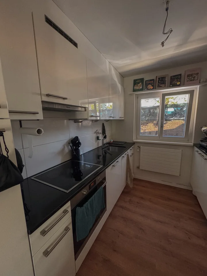 Moderne, lichtdurchflutete 2.5-Zimmer-Wohnung mit 15m² Balkon – ruhig & direkt beim Bahnhof Möhlin
