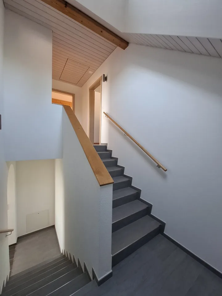 Wohnung 1.OG + DG im Zweifamilienhaus