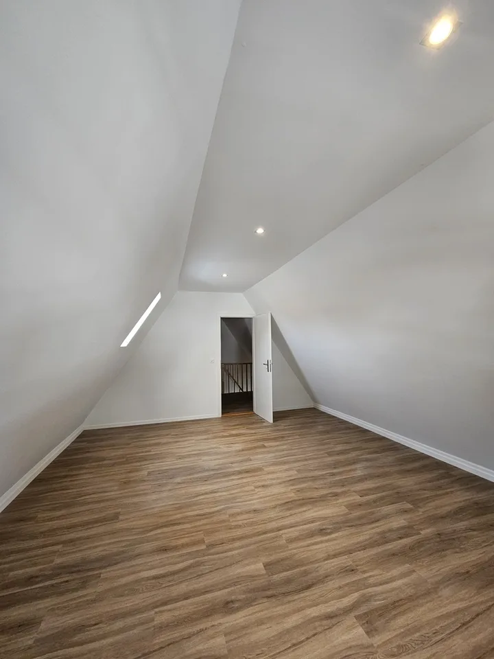 3.5 Room Maisonette Apartment