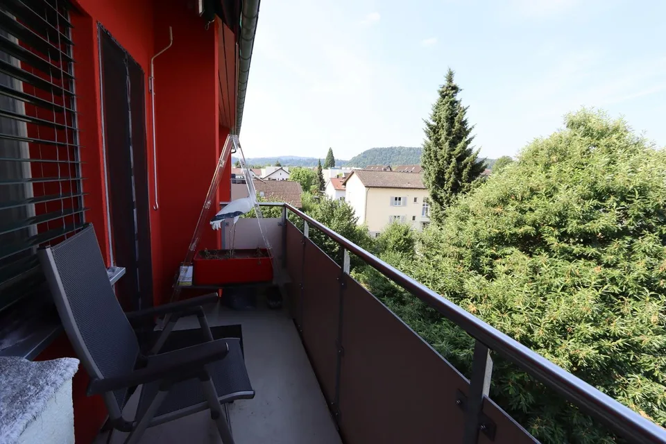 EXKLUSIVE 2.5 ZIMMERWOHNUNG IN ZOFINGEN