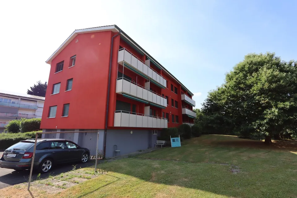 EXKLUSIVE 2.5 ZIMMERWOHNUNG IN ZOFINGEN