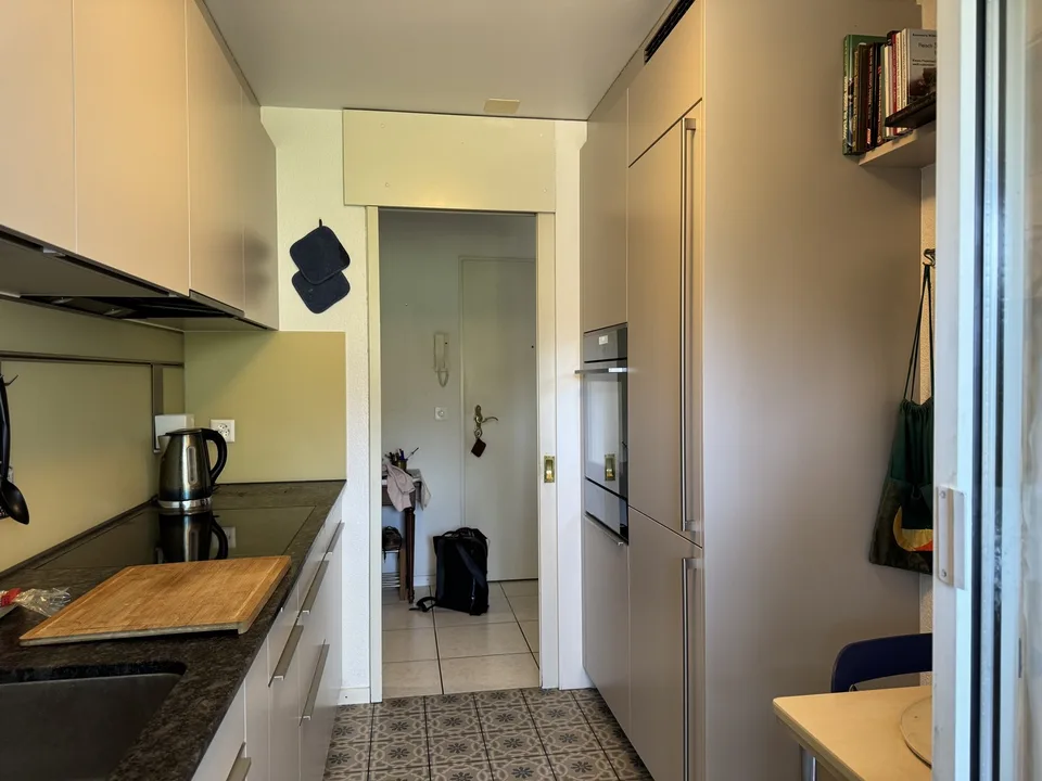 3 Zimmerwohnung im beliebten Lindenquartier mit ESH Platz