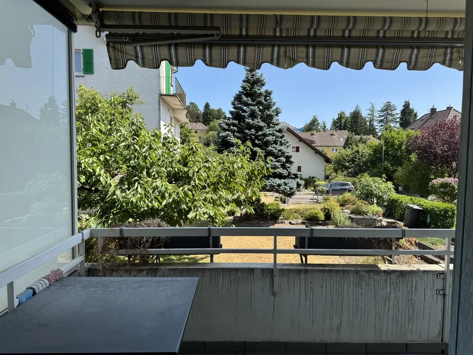 3 Zimmerwohnung im beliebten Lindenquartier mit ESH Platz