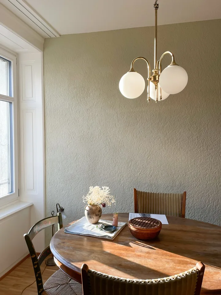 Beautiful, stylish apartment in Biel city center and near the lake