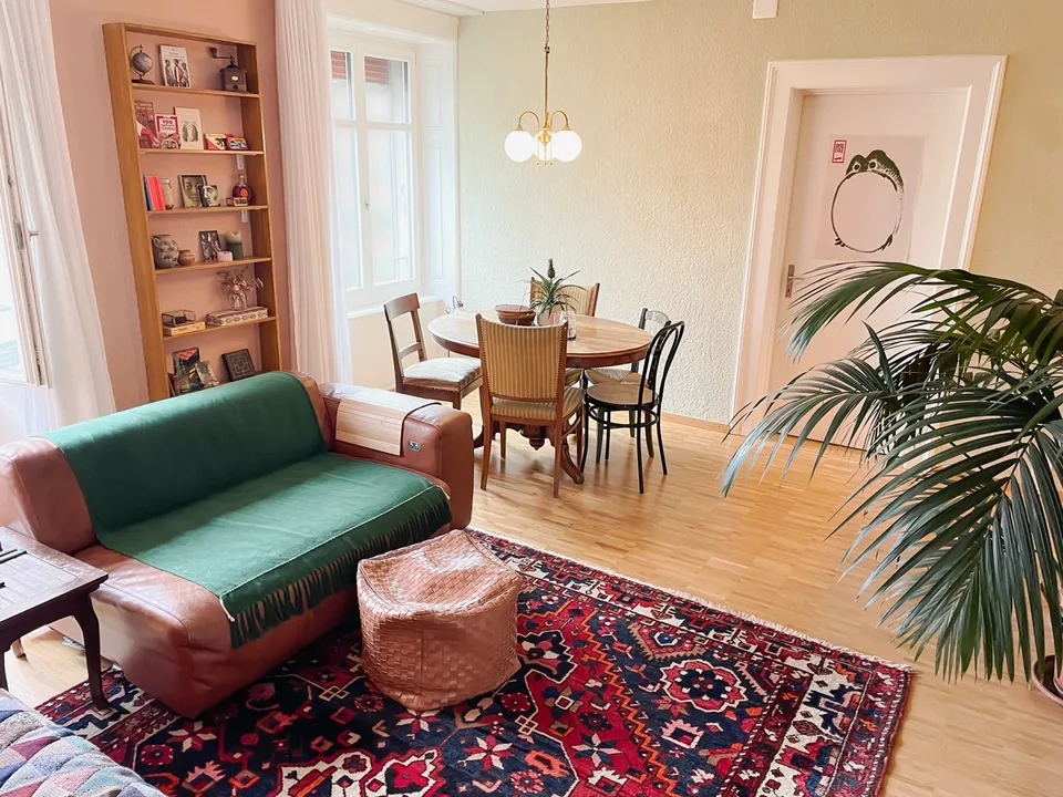 Beautiful, stylish apartment in Biel city center and near the lake