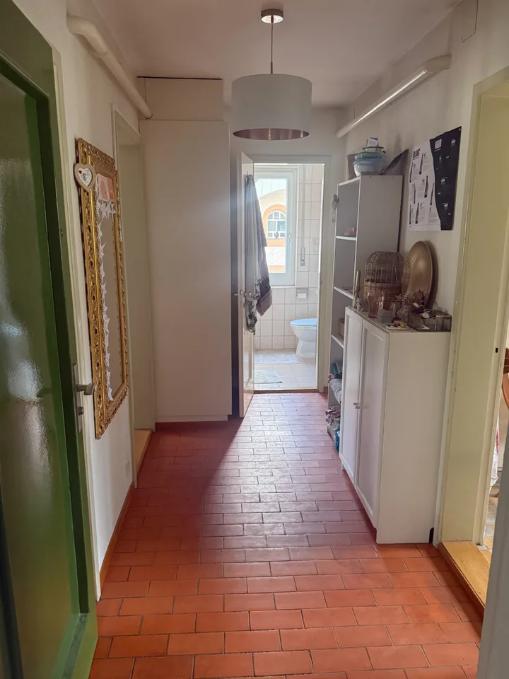 Helle 3-Zimmer Wohnung mit Balkon und Gartenmitbenutzung