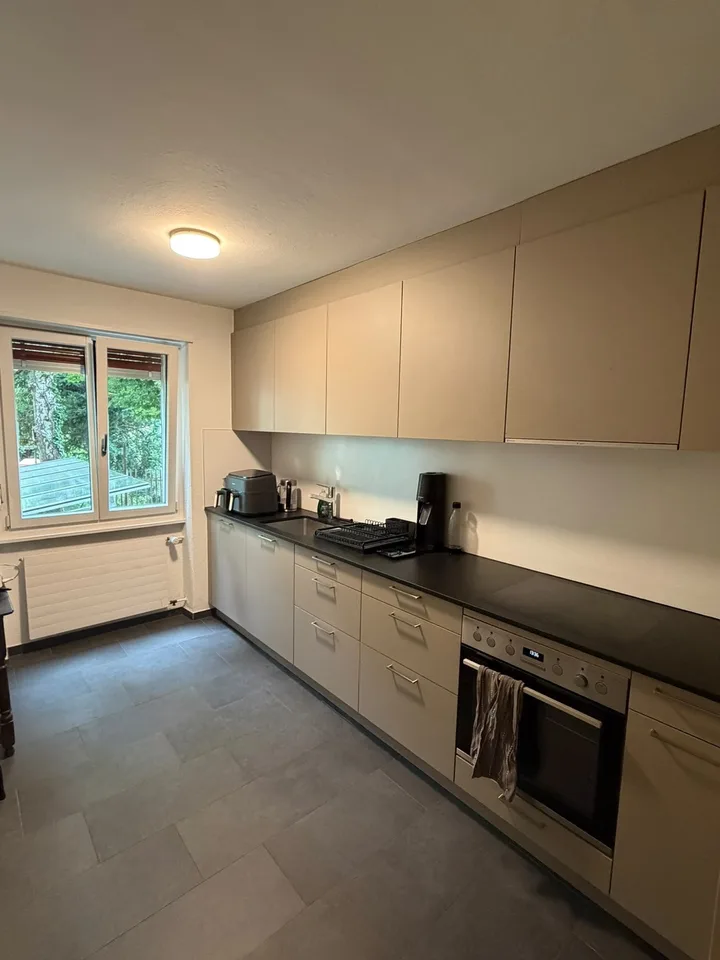 WG Zimmer in 3.5 Zimmer Wohnung