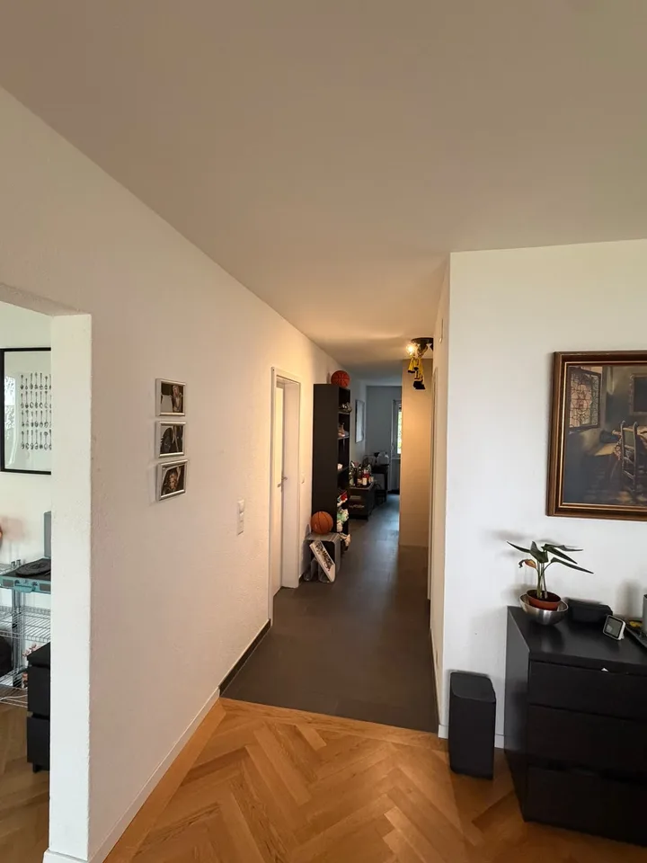WG Zimmer in 3.5 Zimmer Wohnung