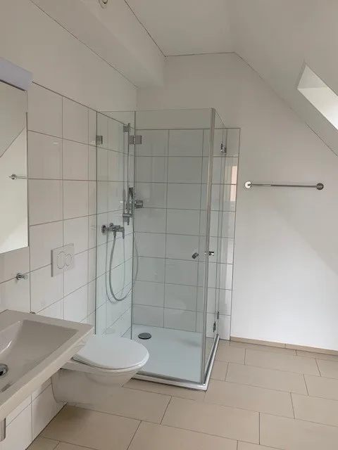 Wohnung in Winkel zu vermieten – photo 3 of 6