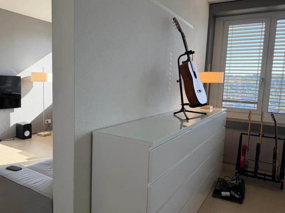 Moderne 2-Zimmer-Wohnung mit atemberaubendem Ausblick in Oerlikon