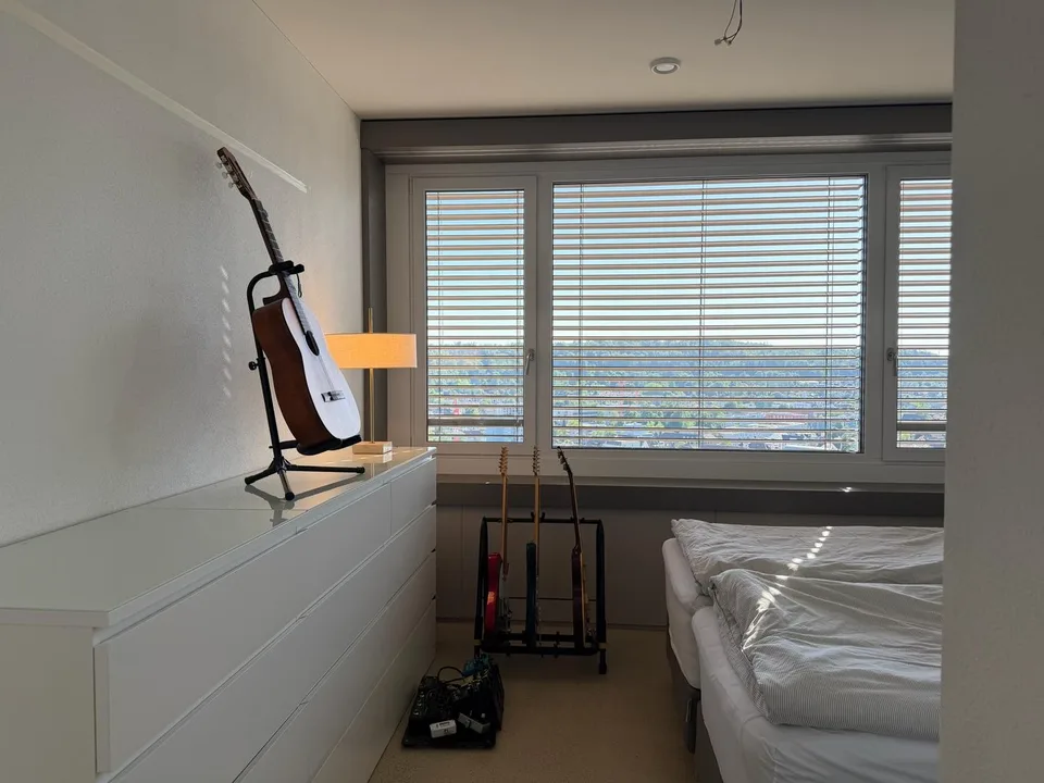 Moderne 2-Zimmer-Wohnung mit atemberaubendem Ausblick in Oerlikon