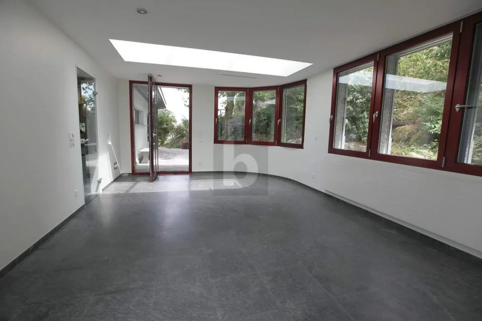 FAST WIE EIN EIGENES HAUS MIT GARTEN