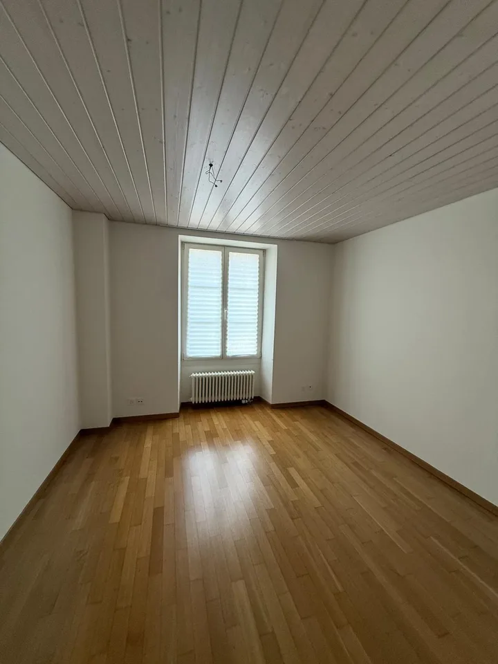 Helle 3-Zimmerwohnung mit grossem Balkon und Gartenzugang in Bubendorf
