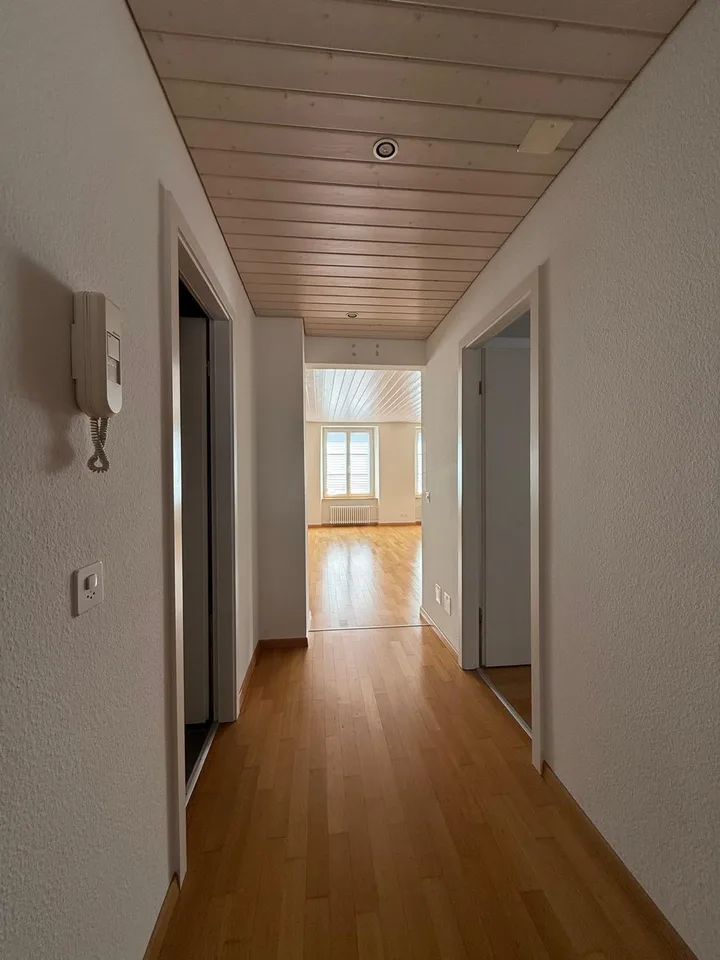 Helle 3-Zimmerwohnung mit grossem Balkon und Gartenzugang in Bubendorf