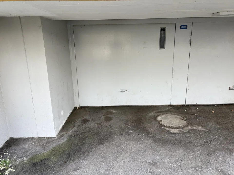 Garagenbox an zentraler Lage zu vermieten