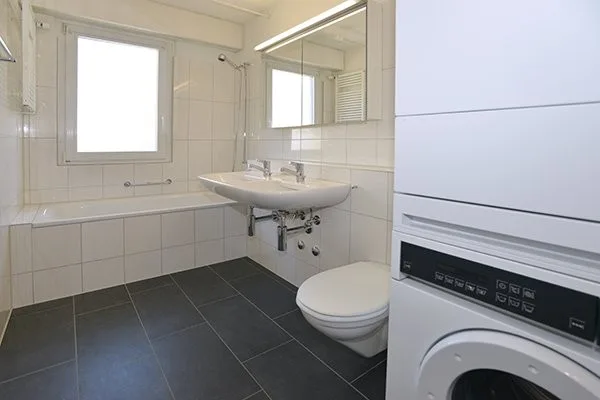 Grosszügige Wohnung mit Gartensitzplatz